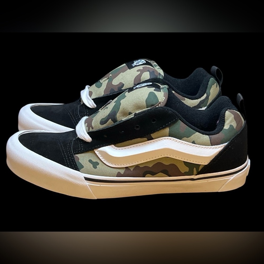 Size 6.5 Kids -‎ Vans Knu Skool Skate Shoes Camo Black /Green VN000EGCYJ7
